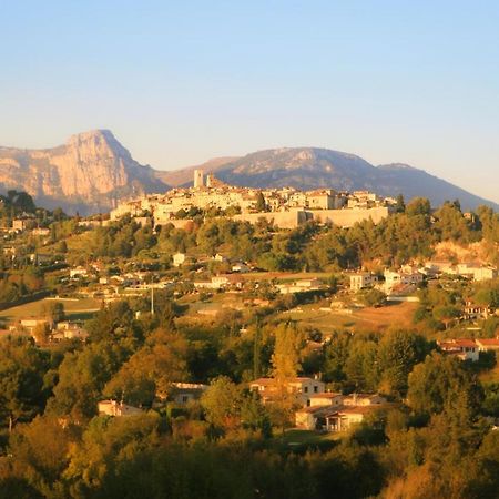 Hotel Marc-Hely La Colle-sur-Loup Exterior foto