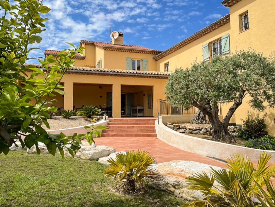 Hotel Marc-Hely La Colle-sur-Loup Exterior foto